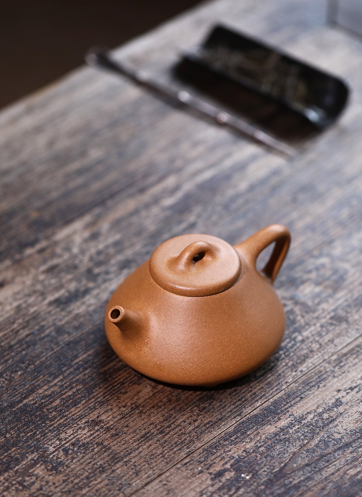 「典藏泥料」全手工寶山段子冶石瓢紫砂壺