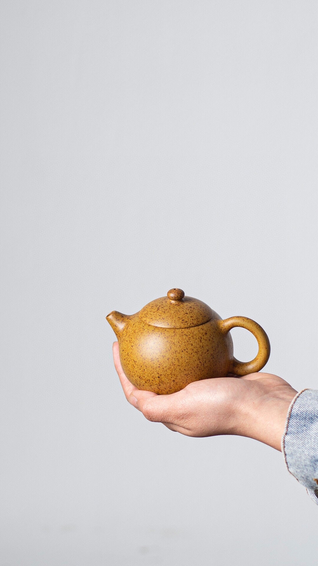 高温烧原矿黄金段泥小西施紫砂壶