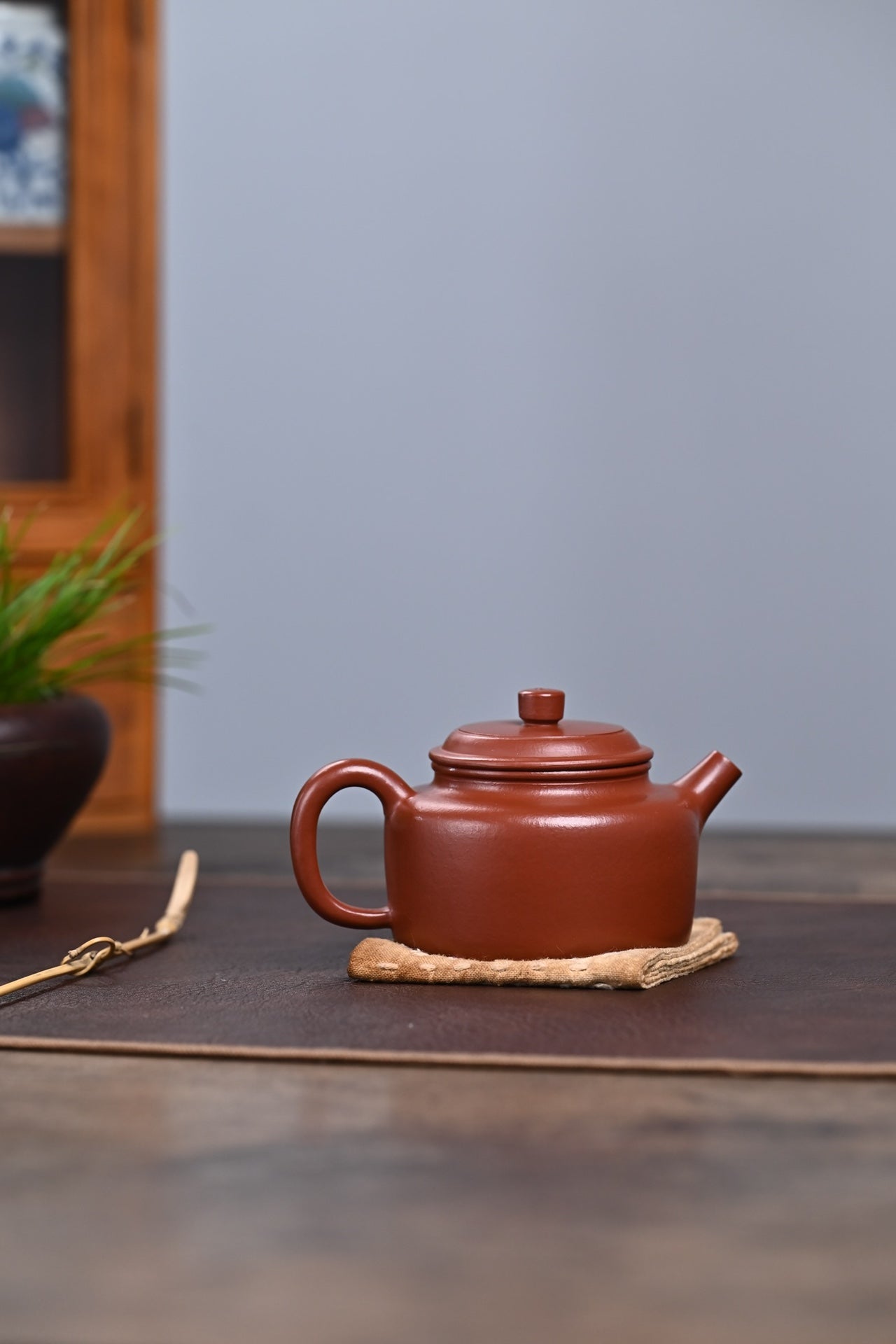 精工朱泥德钟紫砂壶