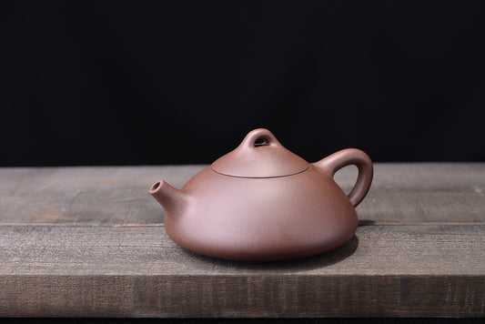 中槽清紫泥异瓢紫砂壶