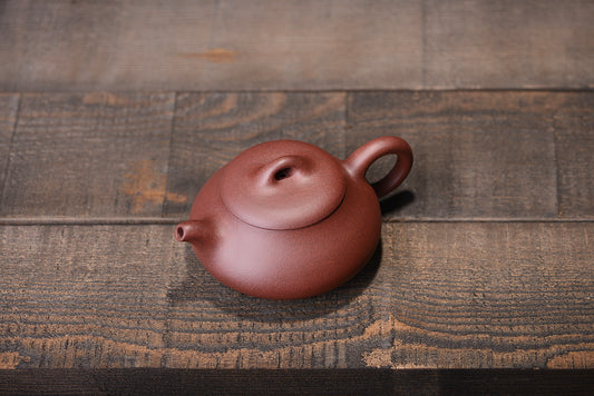 中槽清汉棠石瓢紫砂壶