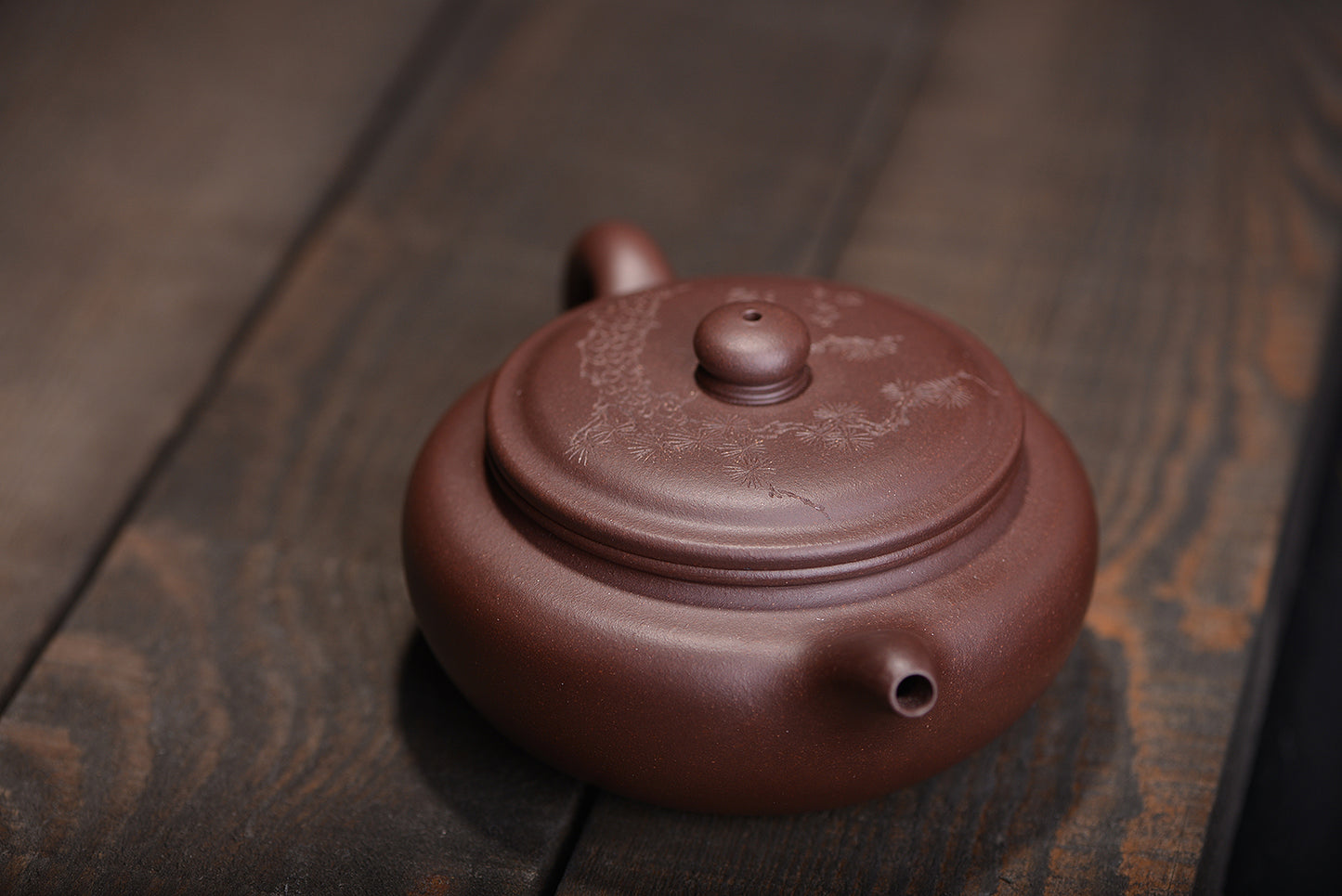 老紫泥扁腹仿古紫砂壶