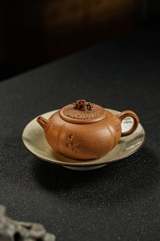 紫砂壶的“明针”功夫：为什么说它是工艺的试金石？