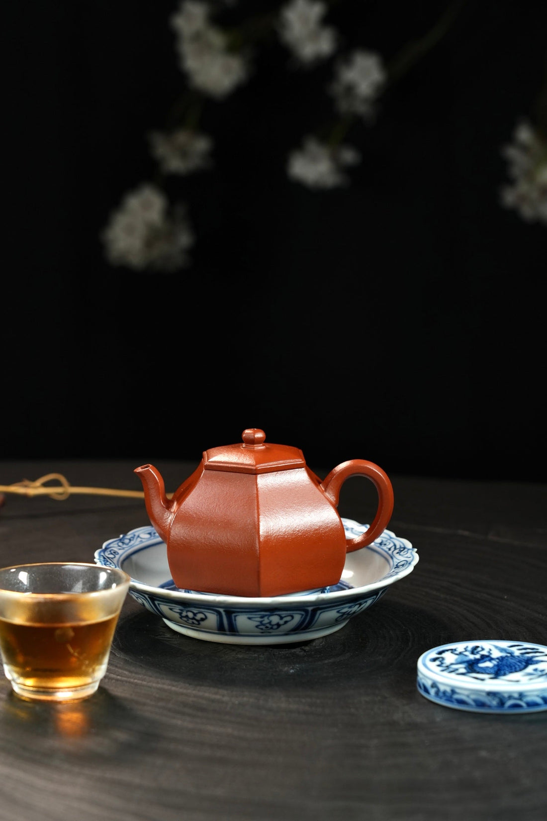 紫砂壶的“水色”与“包浆”：养出来的还是天生的？