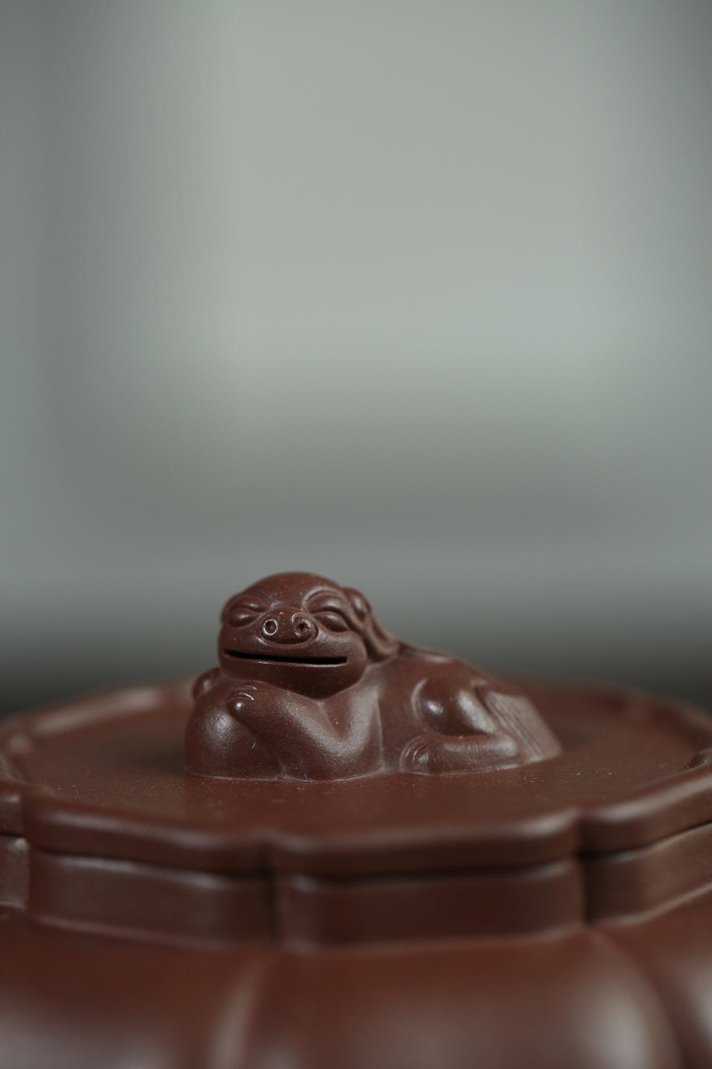 「典藏泥料」全手工家藏底槽清獅球紫砂壺