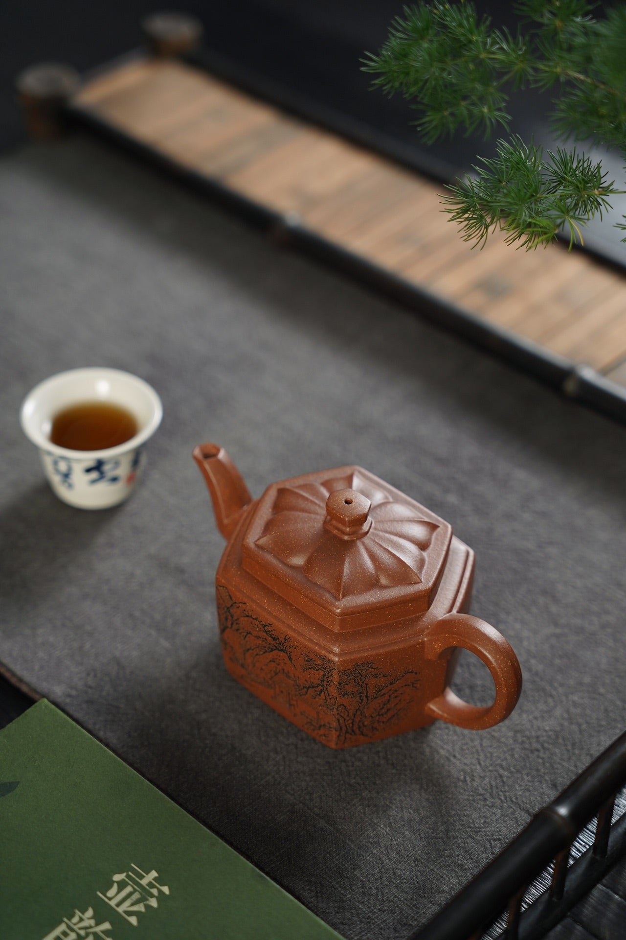 Raw ore multicolored clay hexagonal Baoling purple clay teapot [20230804 daily special price]