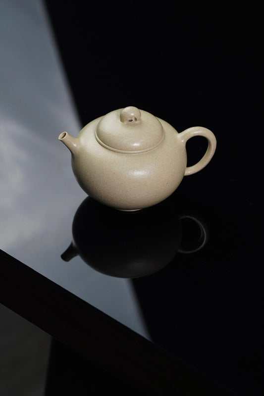 Mud Lingyun Zisha teapot in Benshan section [20230804 daily special price]