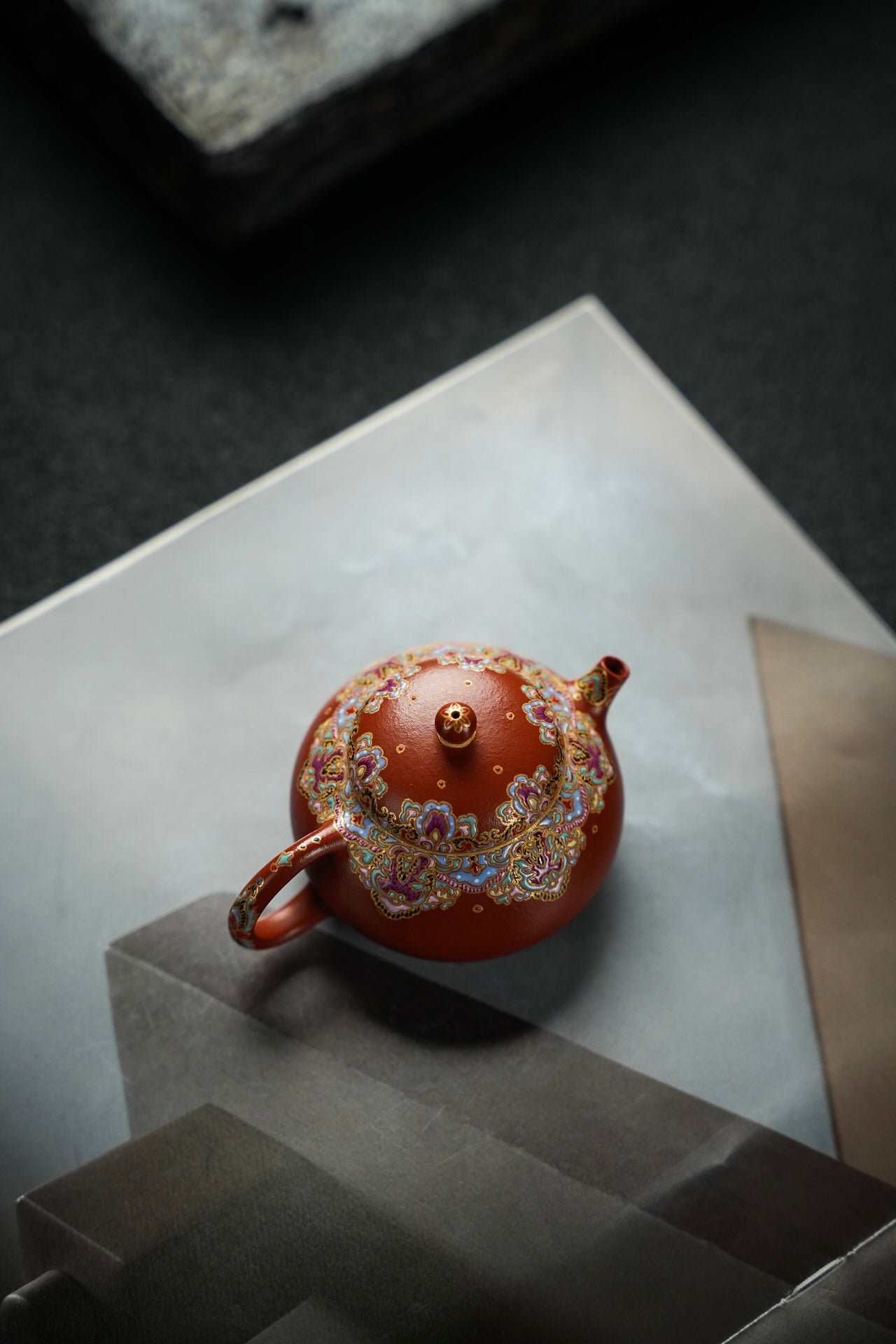 原礦朱泥琺瑯彩豆蔻紫砂壺「20220822每日特價」