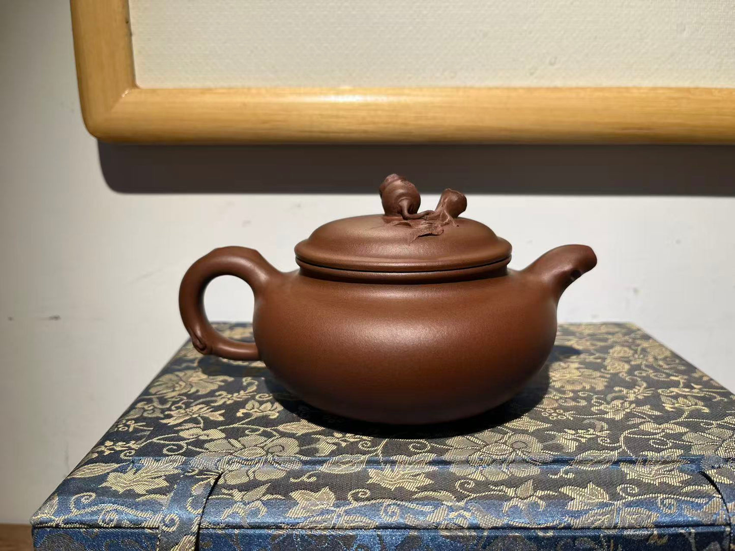 孤品原礦文革早期底槽清仿古石榴壺「周春燕紫砂壺」