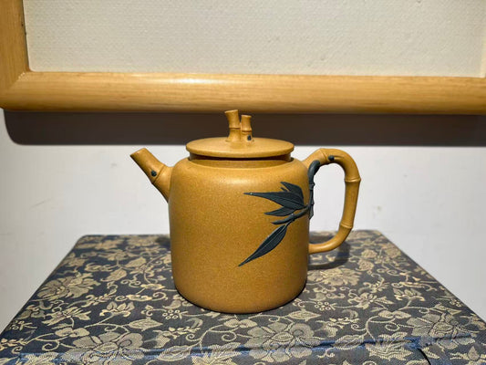 孤品黃金段泥俊竹紫砂壺「周春燕紫砂壺」