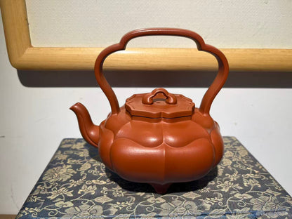 孤品原礦朱泥筋紋提梁紫砂壺「周春燕紫砂壺」