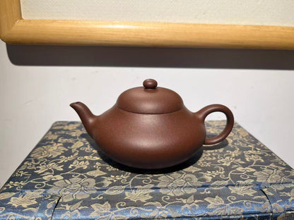 孤品原礦底槽清梨形紫砂壺「高工」