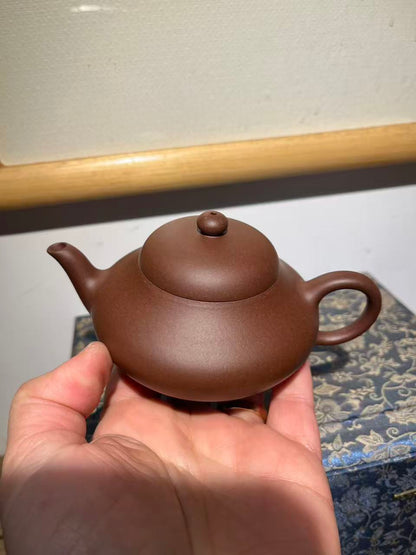 孤品原礦底槽清梨形紫砂壺「高工」