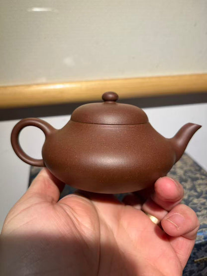 孤品原礦底槽清梨形紫砂壺「高工」