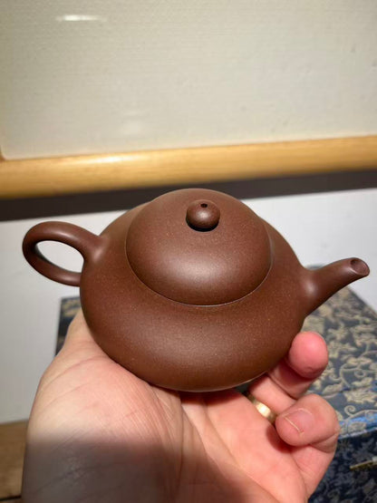 孤品原礦底槽清梨形紫砂壺「高工」