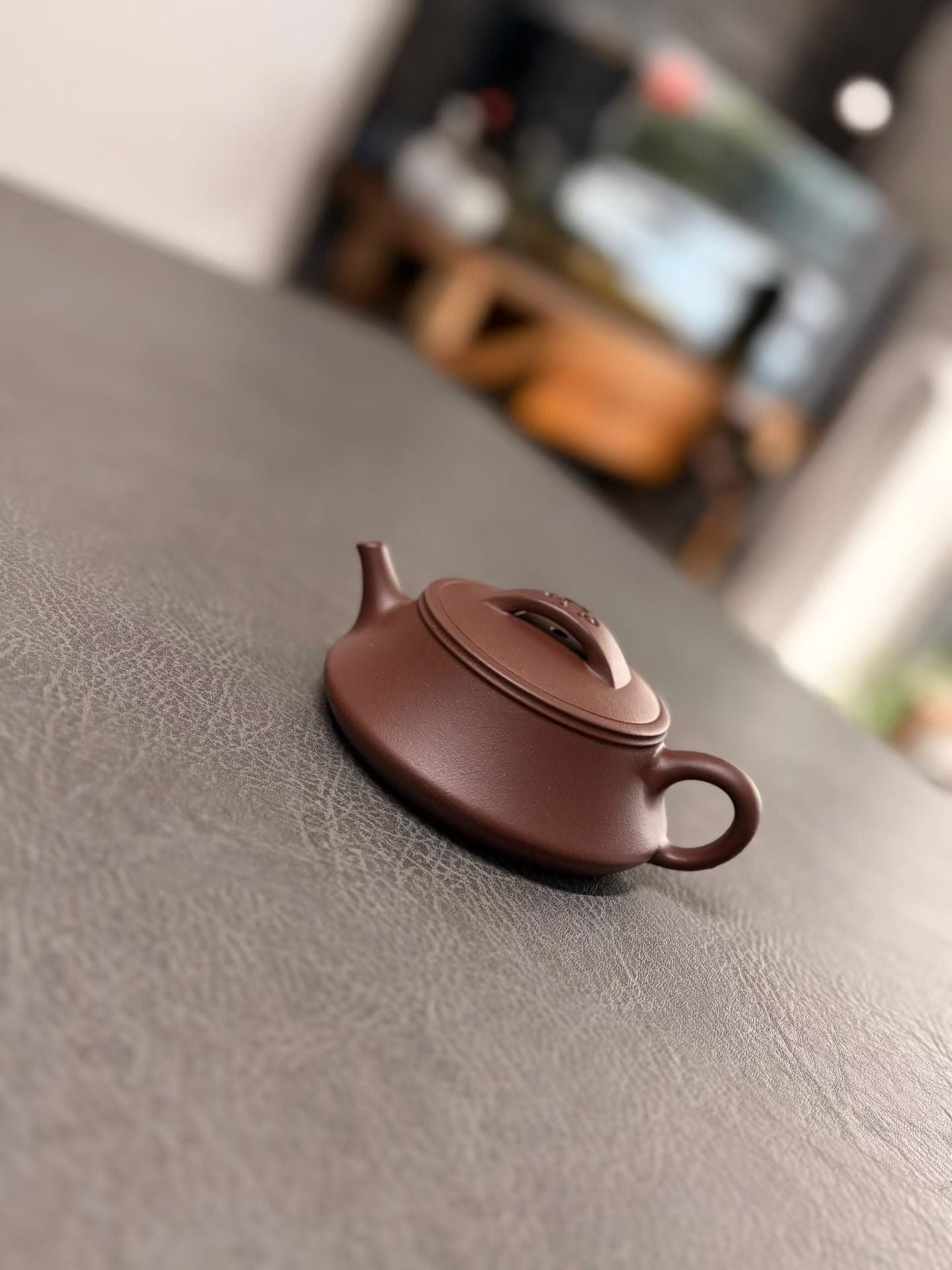 「典藏泥料」全手工礦標級黃龍山底槽清水雲間紫砂壺