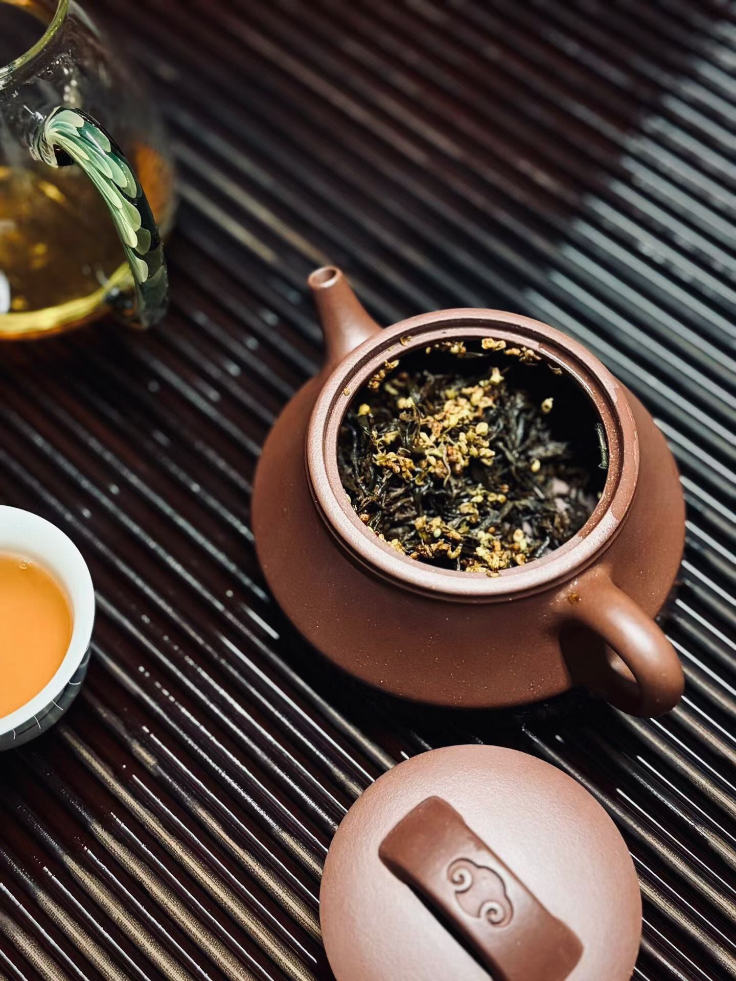 「典藏泥料」全手工礦標級黃龍山底槽清水雲間紫砂壺