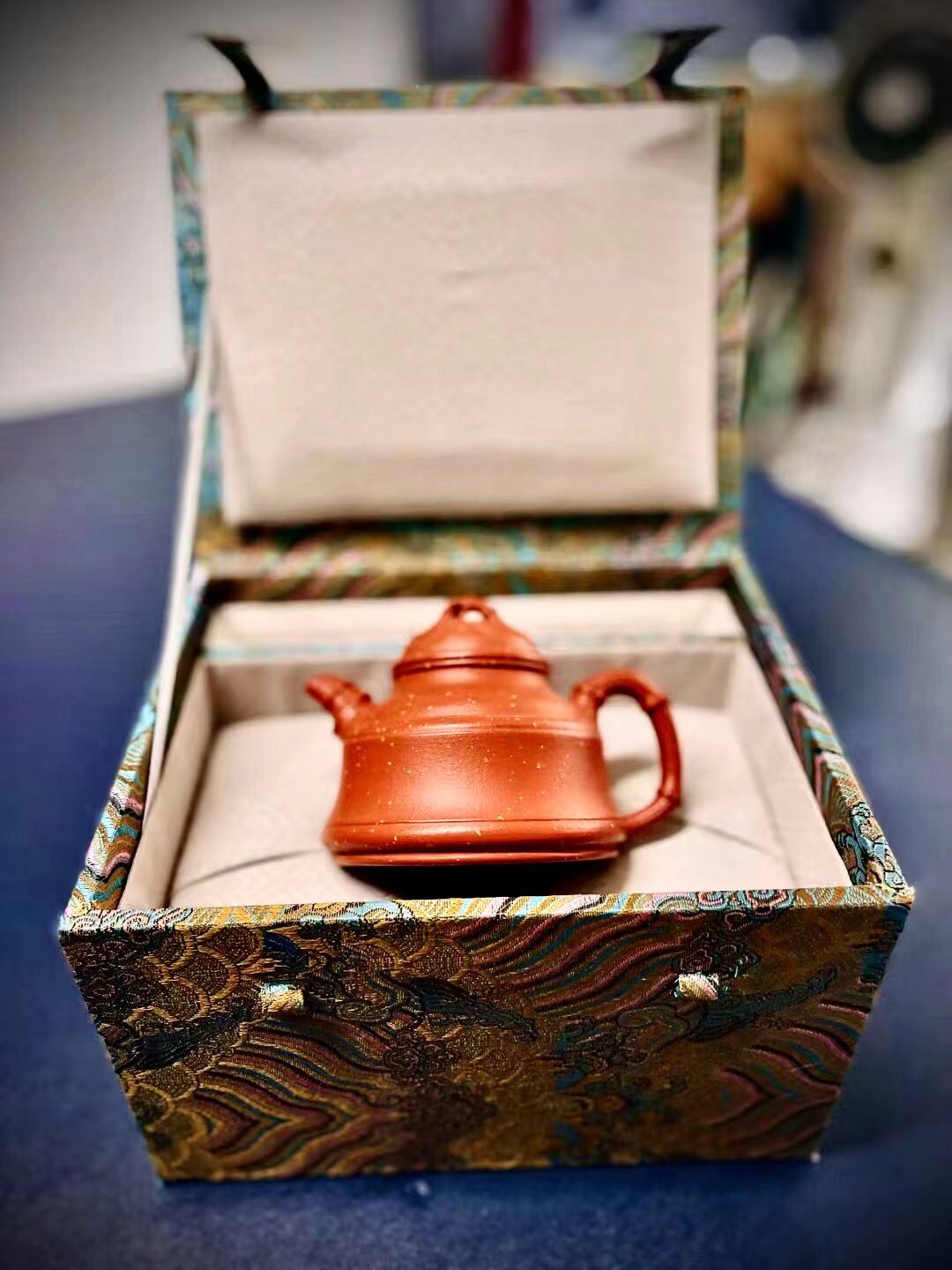 「典藏泥料」全手工朱泥鋪生砂段泥竹鼎紫砂壺