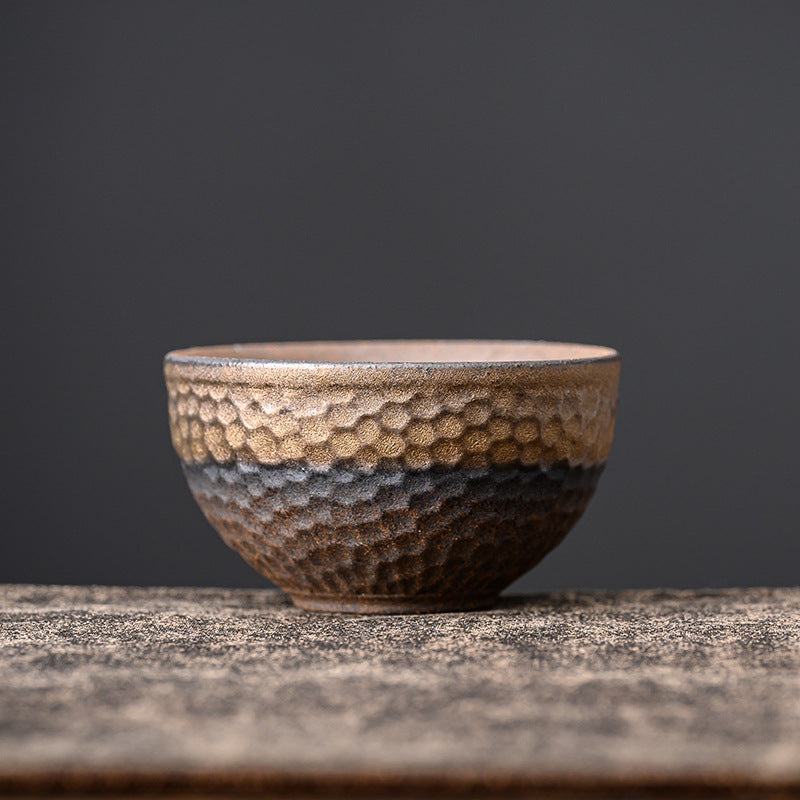 Ancient roasted rough pottery tea cups, semi-handmade Japanese tea bowls, ceramic master cups, gilded unglazed