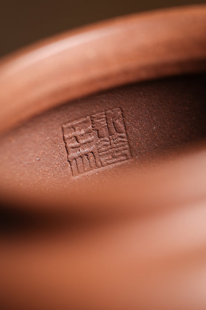 「典藏泥料」全手工底槽清大亨德鐘紫砂壺