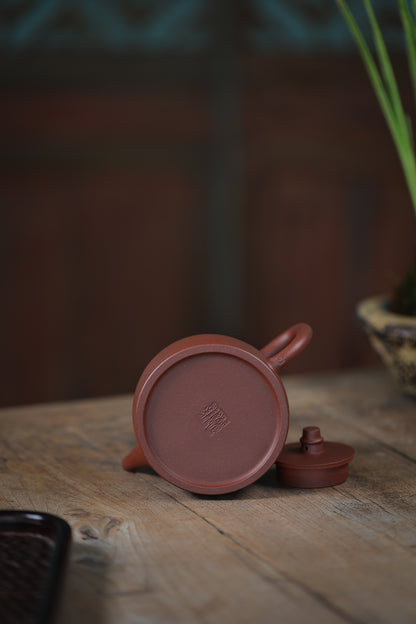 「典藏泥料」全手工四號井底槽清漢鐸紫砂壺