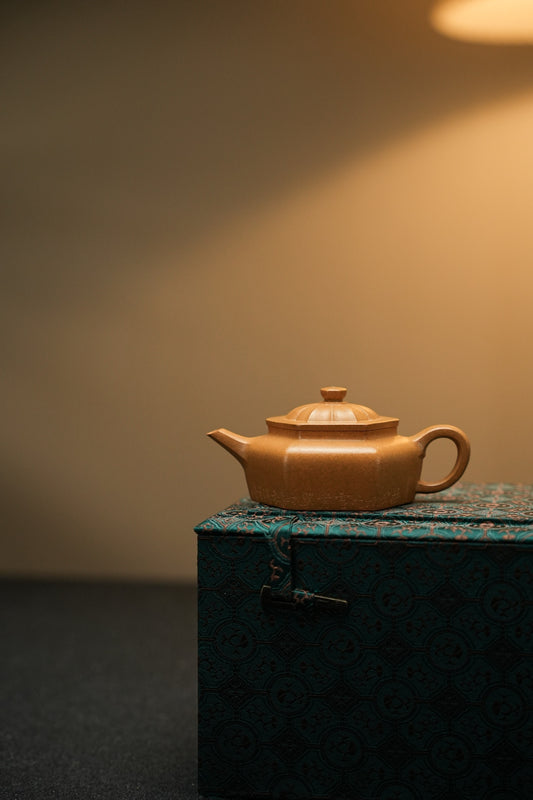 原礦頂級黃金段泥六方旭茂紫砂壺「20250628每日特價」