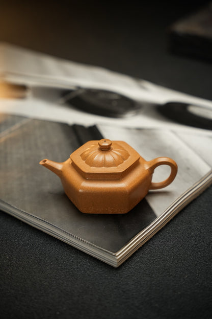 原礦頂級黃金段泥六方旭茂紫砂壺「20250628每日特價」