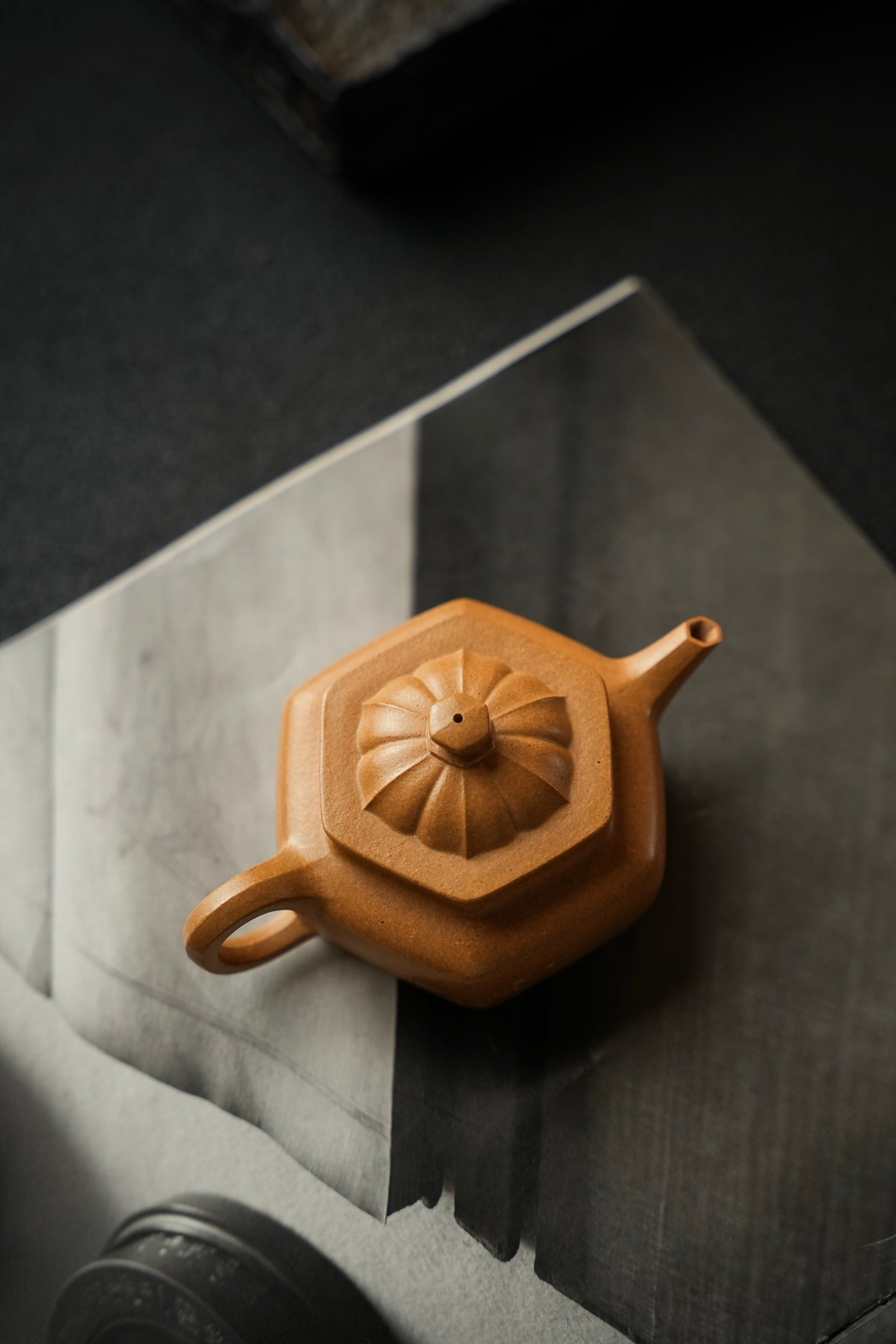 原礦頂級黃金段泥六方旭茂紫砂壺「20250628每日特價」