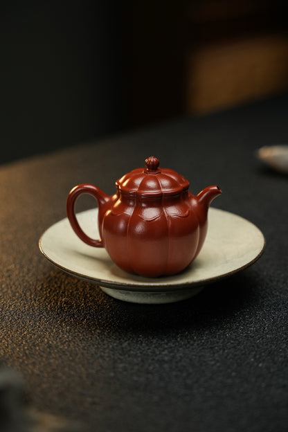 極品朱泥筋紋蓮子哲緣紫砂壺「20260111每日特價」