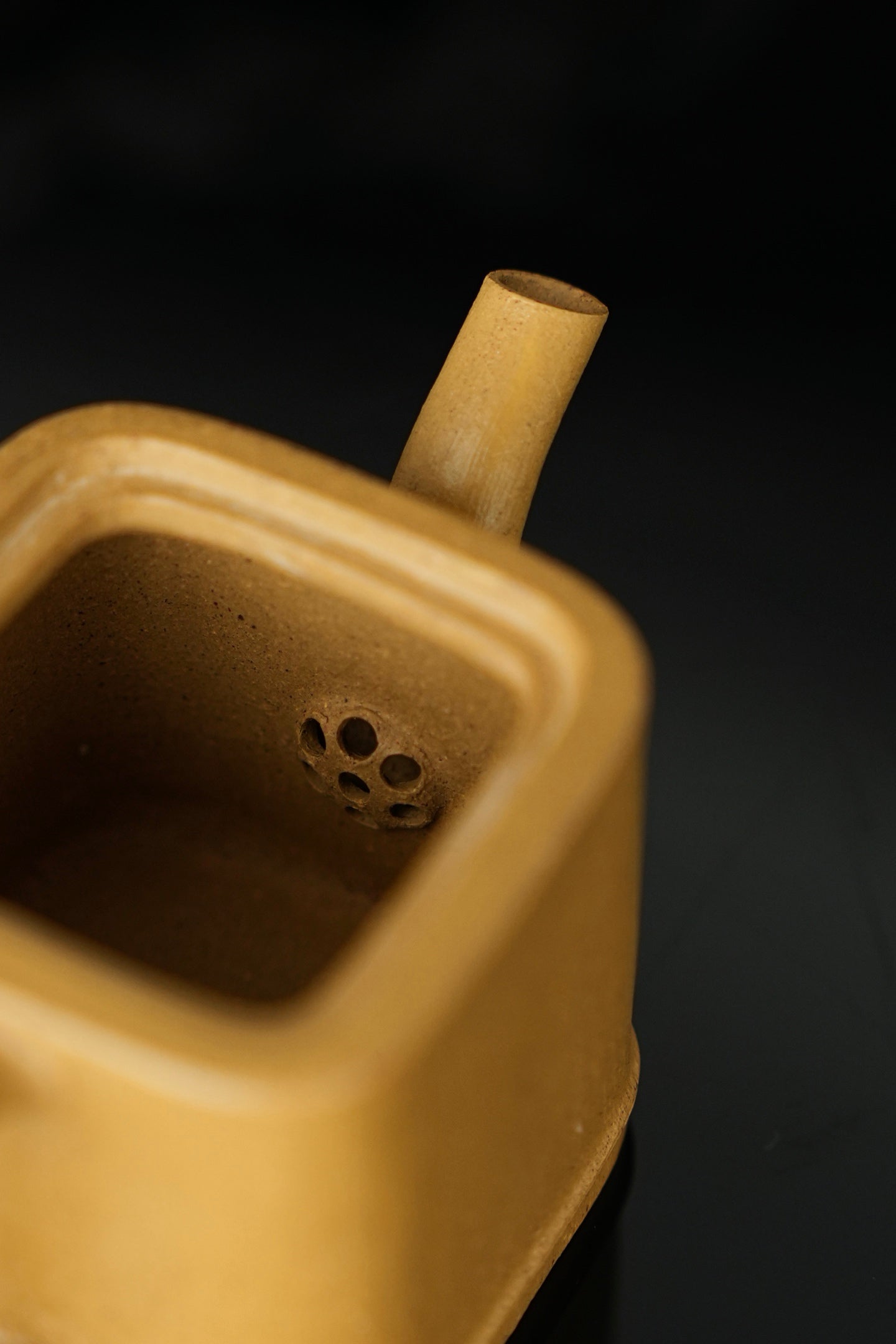 極品黃金段泥小方竹薄胎紫砂壺「20250628每日特價」