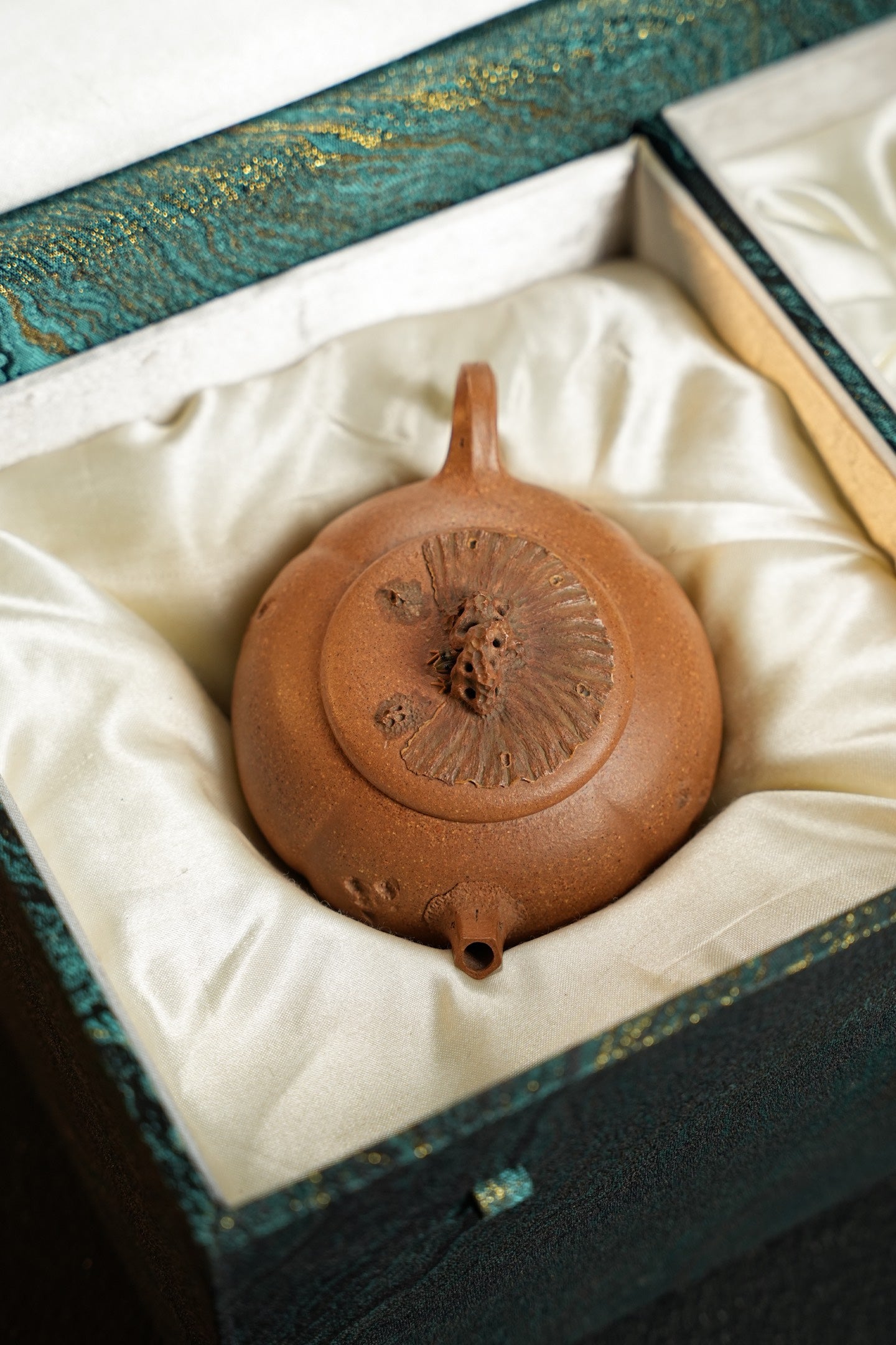 全手工極品黃金段聽泉紫砂壺「20251118每日特價」