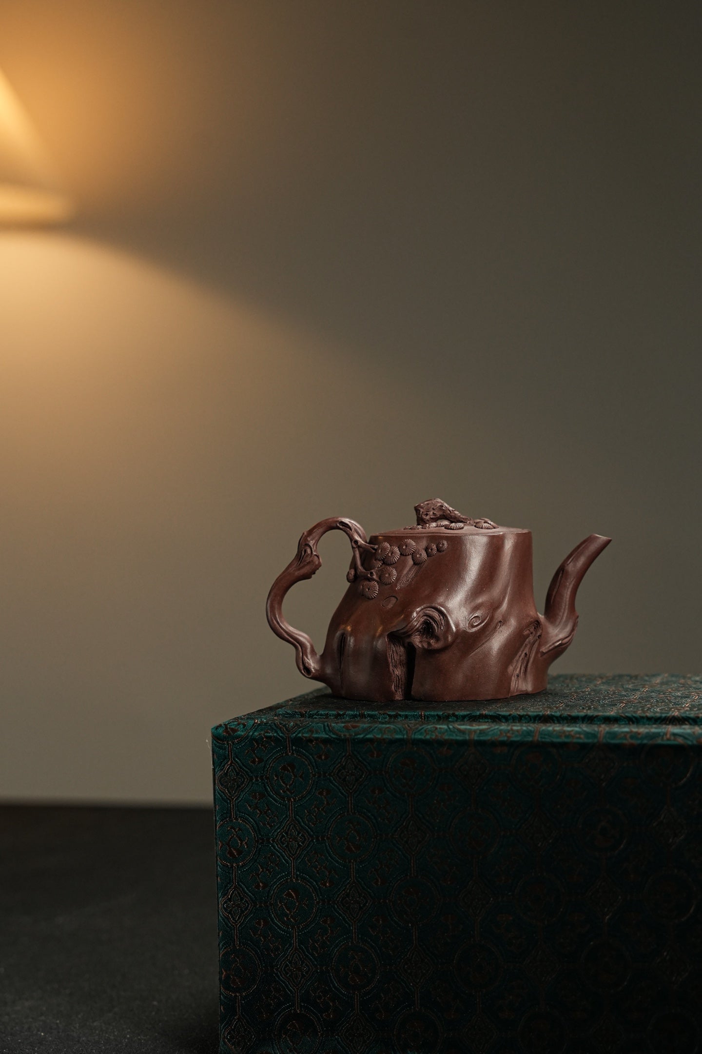 原礦優質紫泥慕雲鬆梉紫砂壺「20250822每日特價」