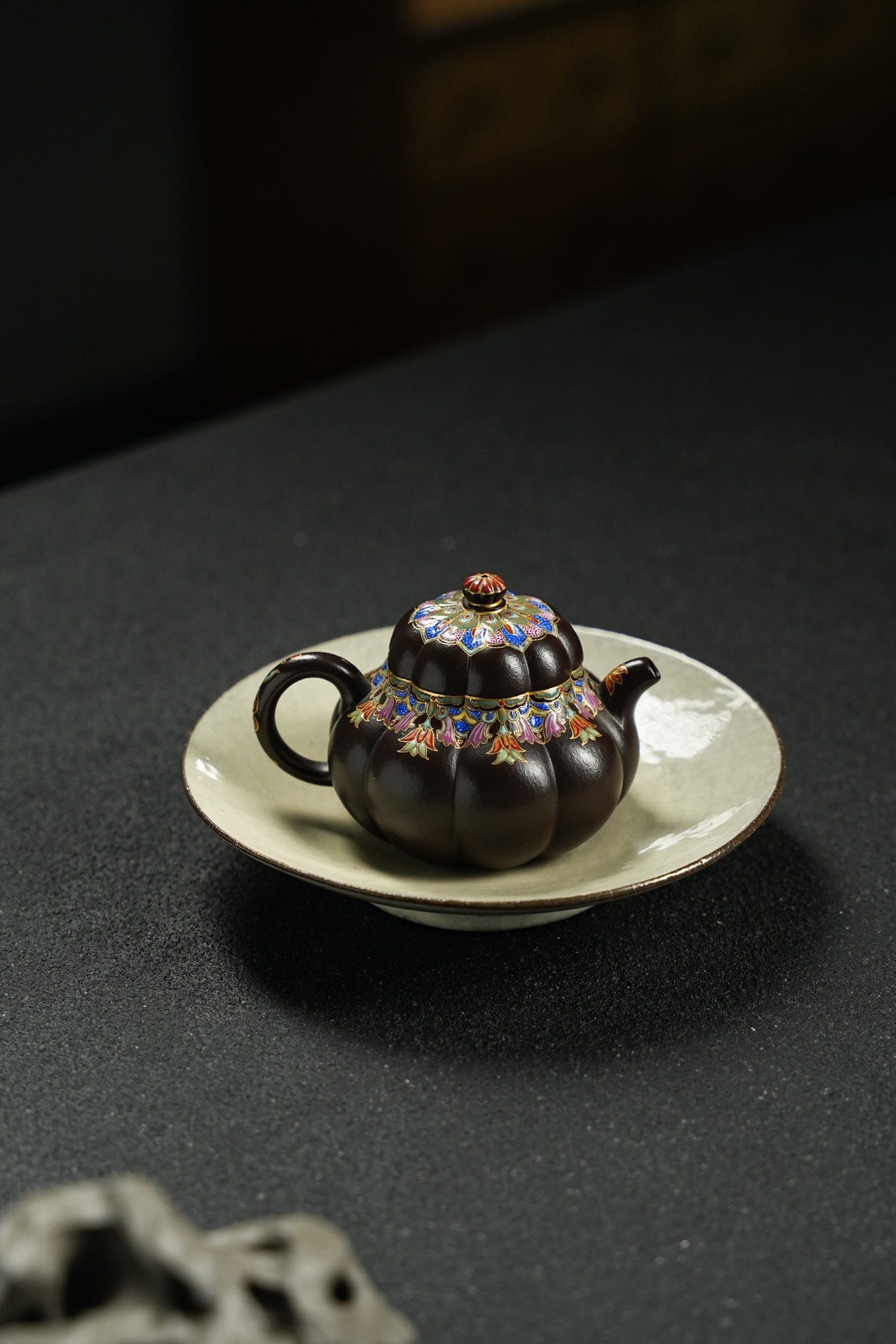 極品朱泥捂灰金銀琺瑯醉玲瓏紫砂壺「20250827每日特價」