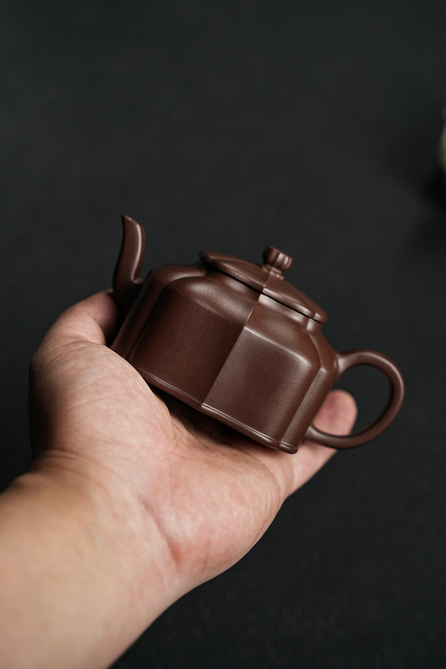 極品老紫泥筋紋凌方紫砂壺「20260111每日特價」