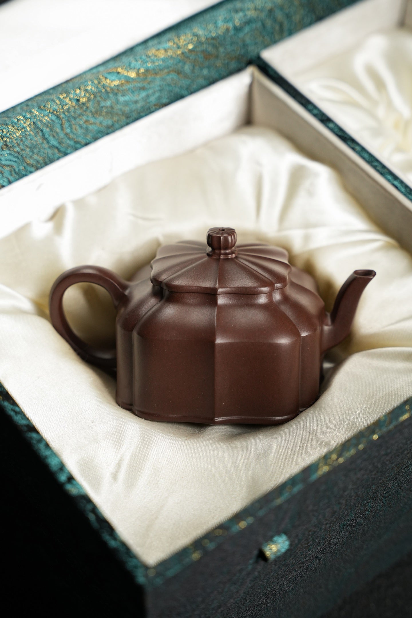 極品老紫泥筋紋凌方紫砂壺「20260111每日特價」