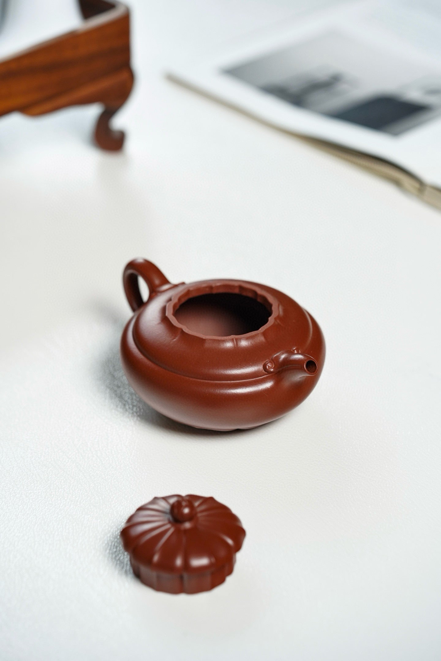 原礦頂級朱泥唯心梵蓮紫砂壺「20251118每日特價」