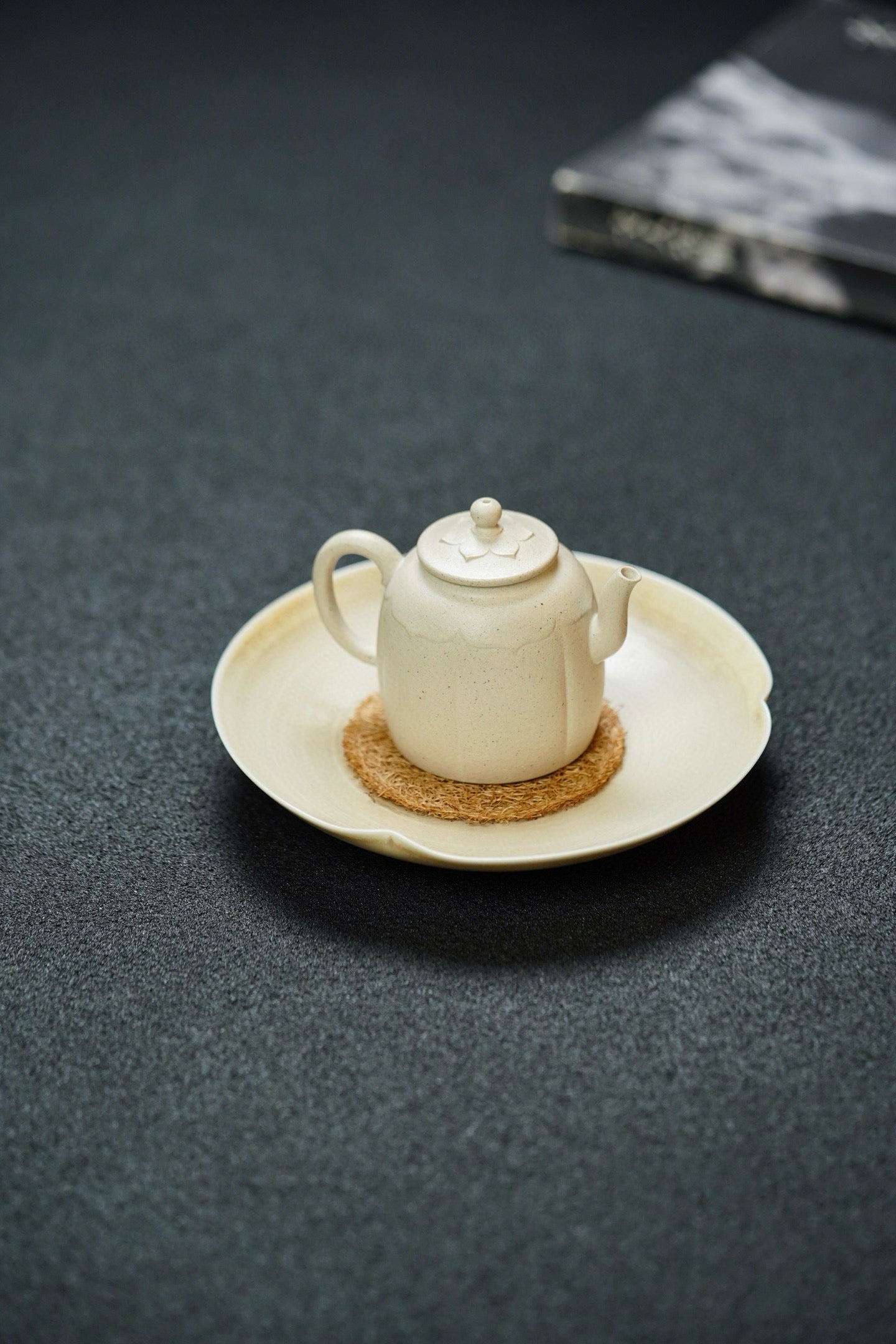 極品白玉段梵蓮唯心紫砂壺「20251118每日特價」