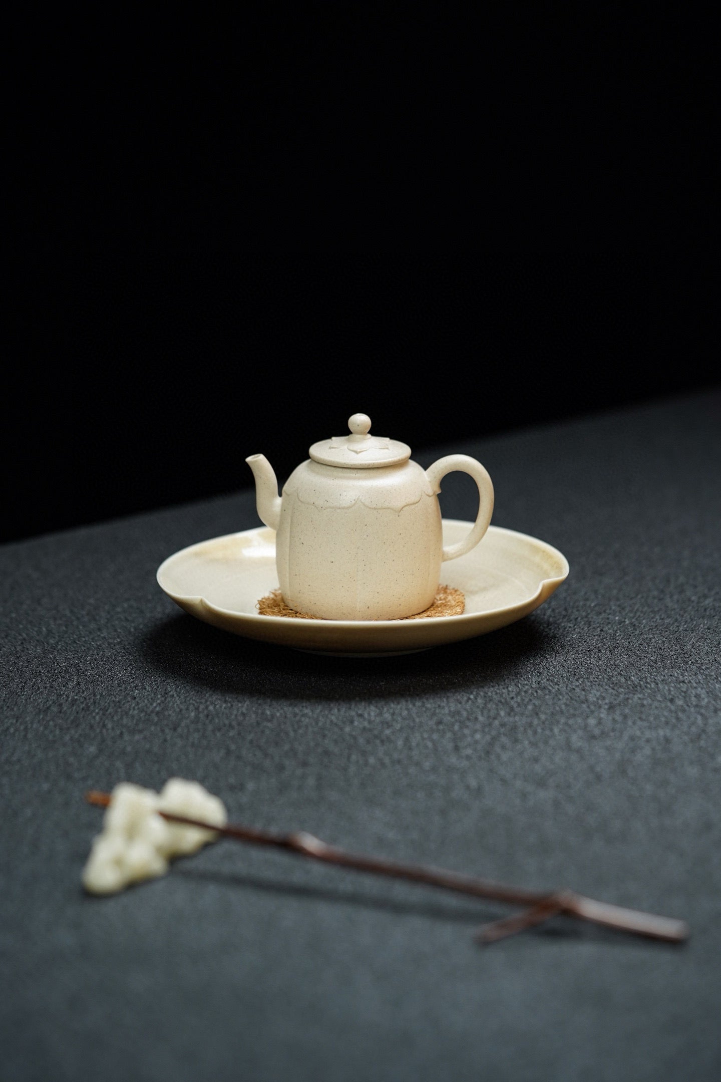 極品白玉段梵蓮唯心紫砂壺「20251118每日特價」