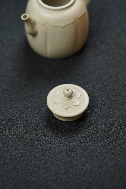 極品白玉段梵蓮唯心紫砂壺「20251118每日特價」