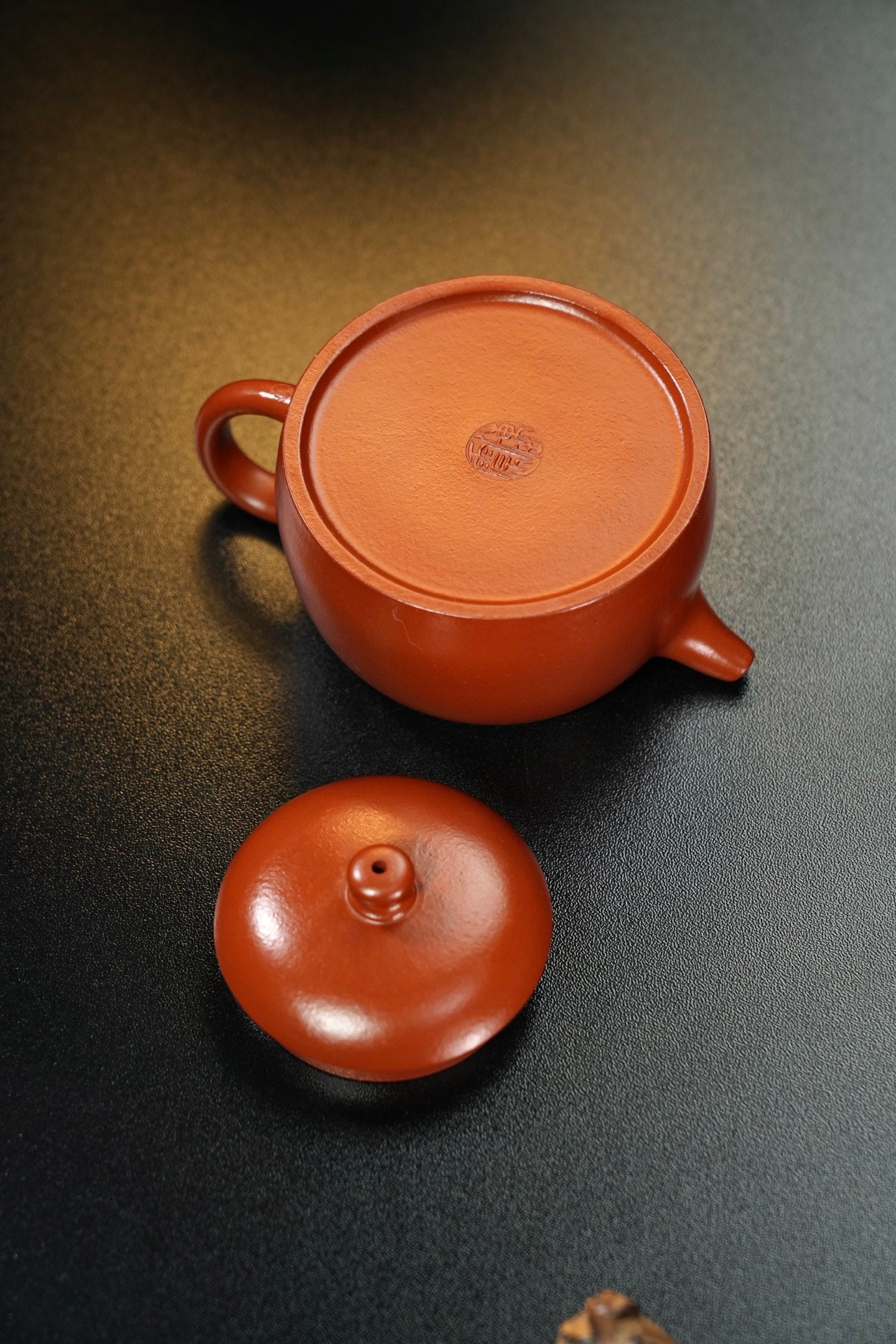 原礦極品朱泥尊權紫砂壺「20250628每日特價」