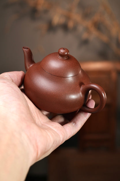 全手工原礦底槽清梨形紫砂壺「20250827每日特價」