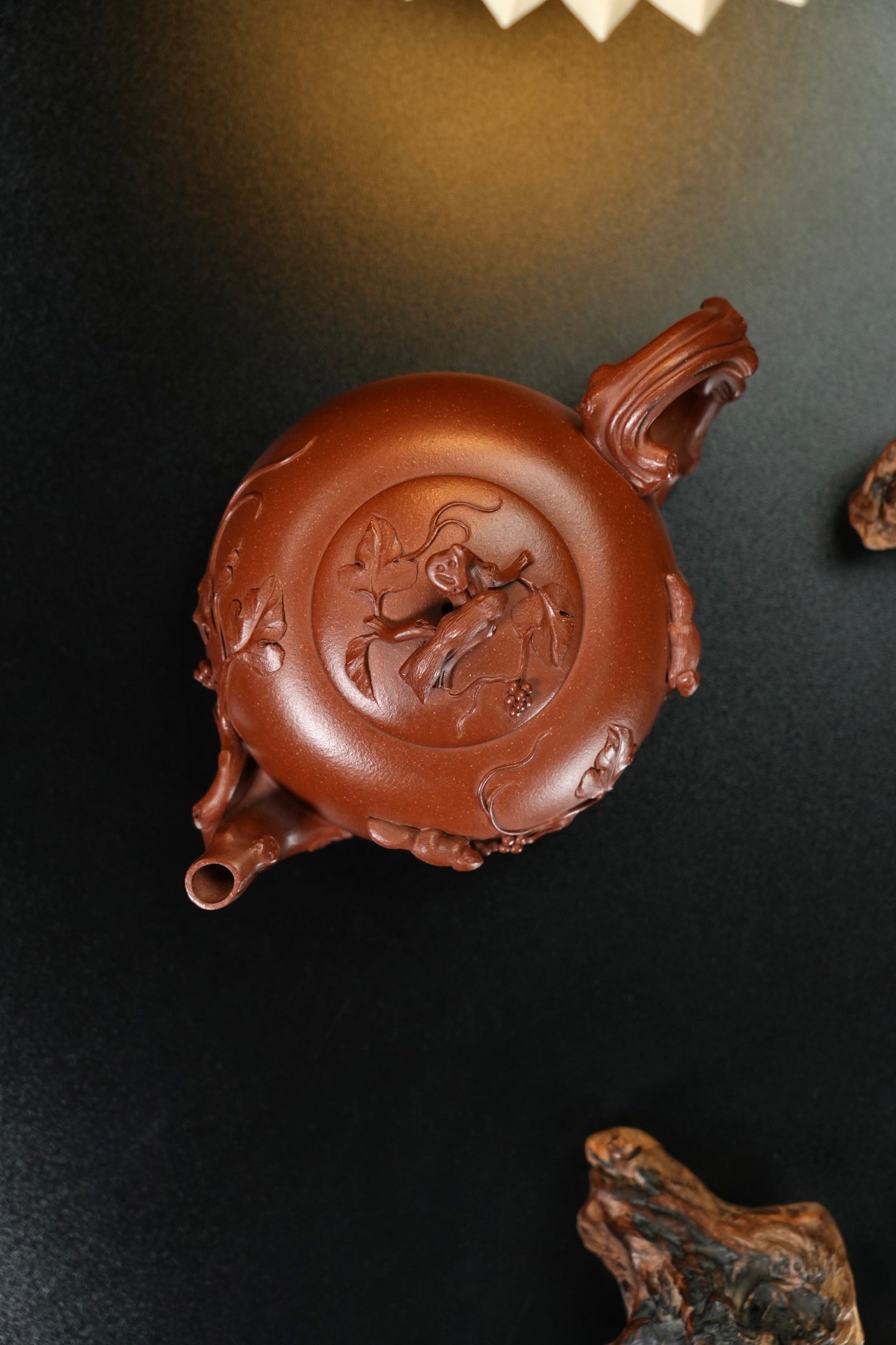 原礦極品降坡泥松鼠葡萄紫砂壺「20260314每日特價」