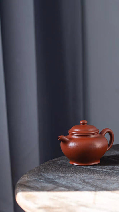Raw ore vermilion mud hand-made zisha teapot
