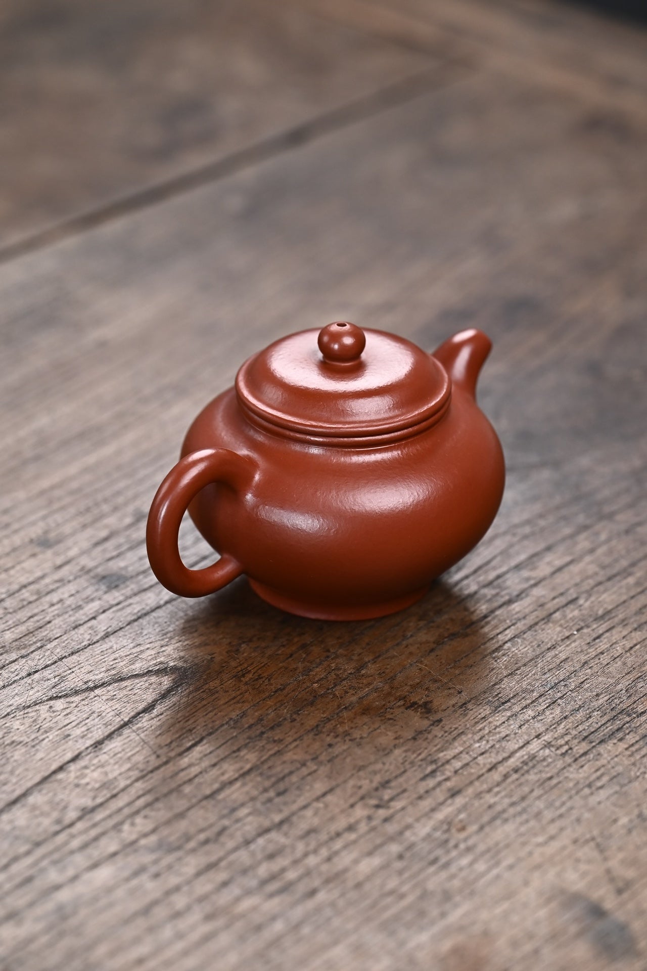 Seiko vermilion clay teapot