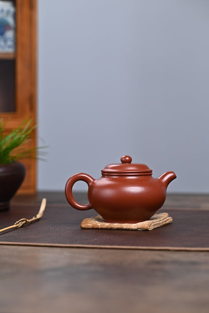 Seiko vermilion clay teapot