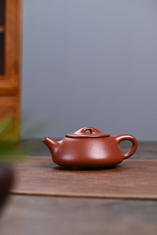 Seiko Zhuni Jingzhou Stone Scoop Zisha Teapot