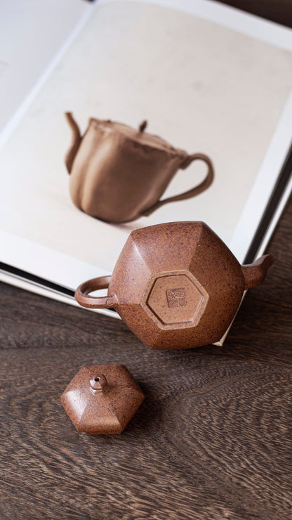 Raw ore purple clay ultra-high temperature hexagonal pear-shaped purple clay teapot