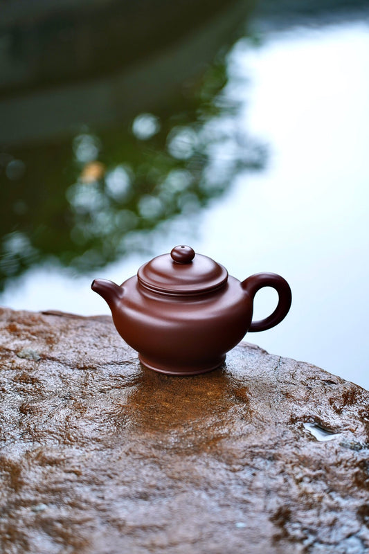 Fully handmade raw ore, the best cultural revolution material, tycoon purple sand teapot
