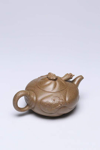 [Collection grade] Original ore azure mud fish into dragon purple sand teapot