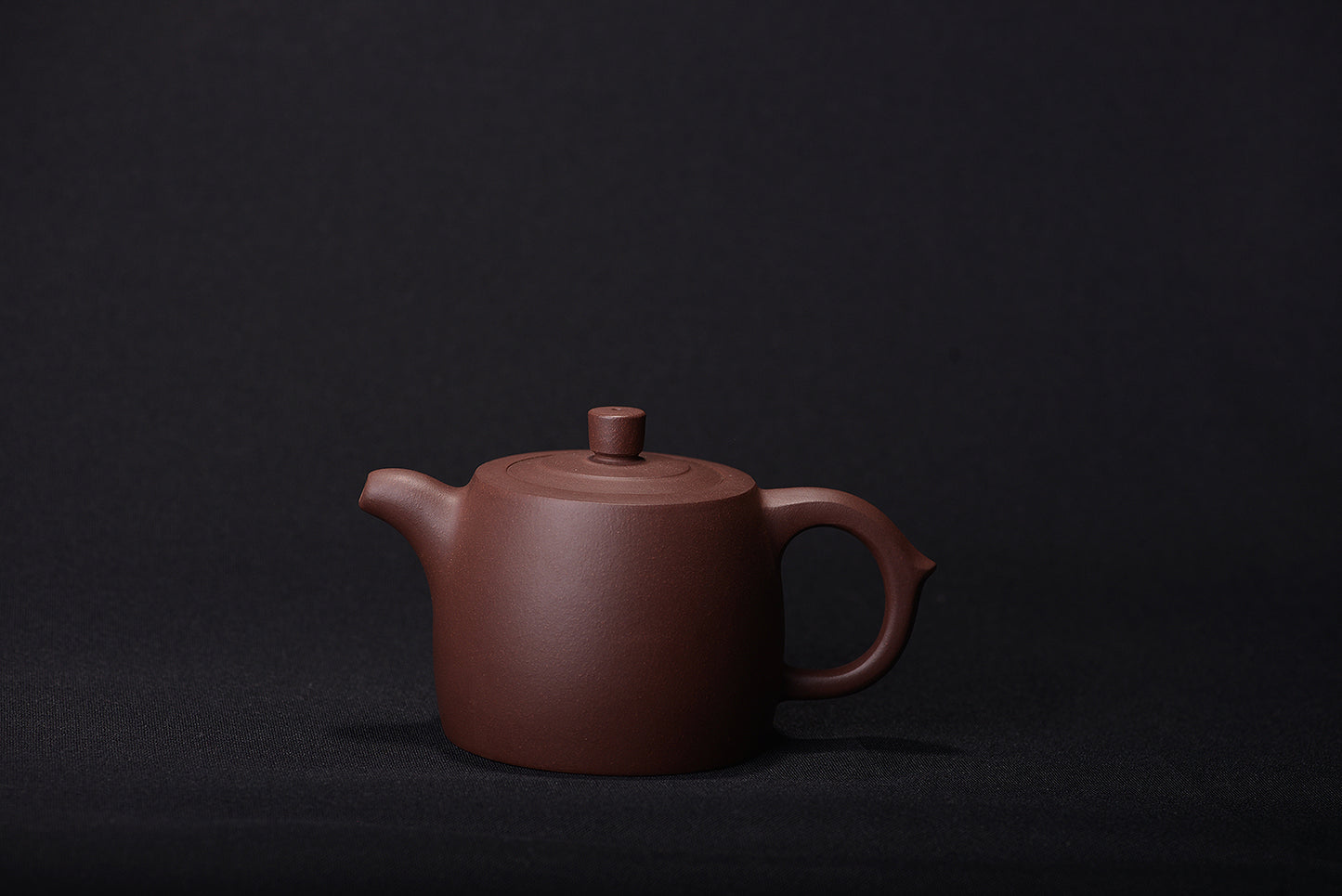 Raw Mine Zhongcao Qinggao Jinglan Zisha Teapot